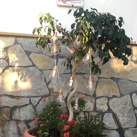 La Casa Di Nana Al Mare * Altavilla Milicia